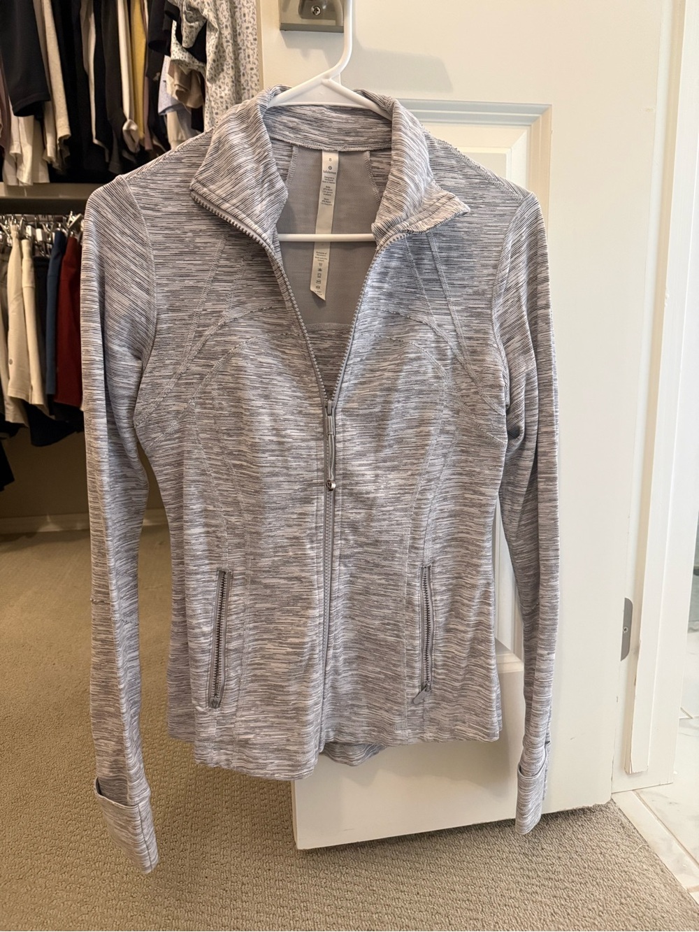 Lululemon define jacket size 8 gray space dye
